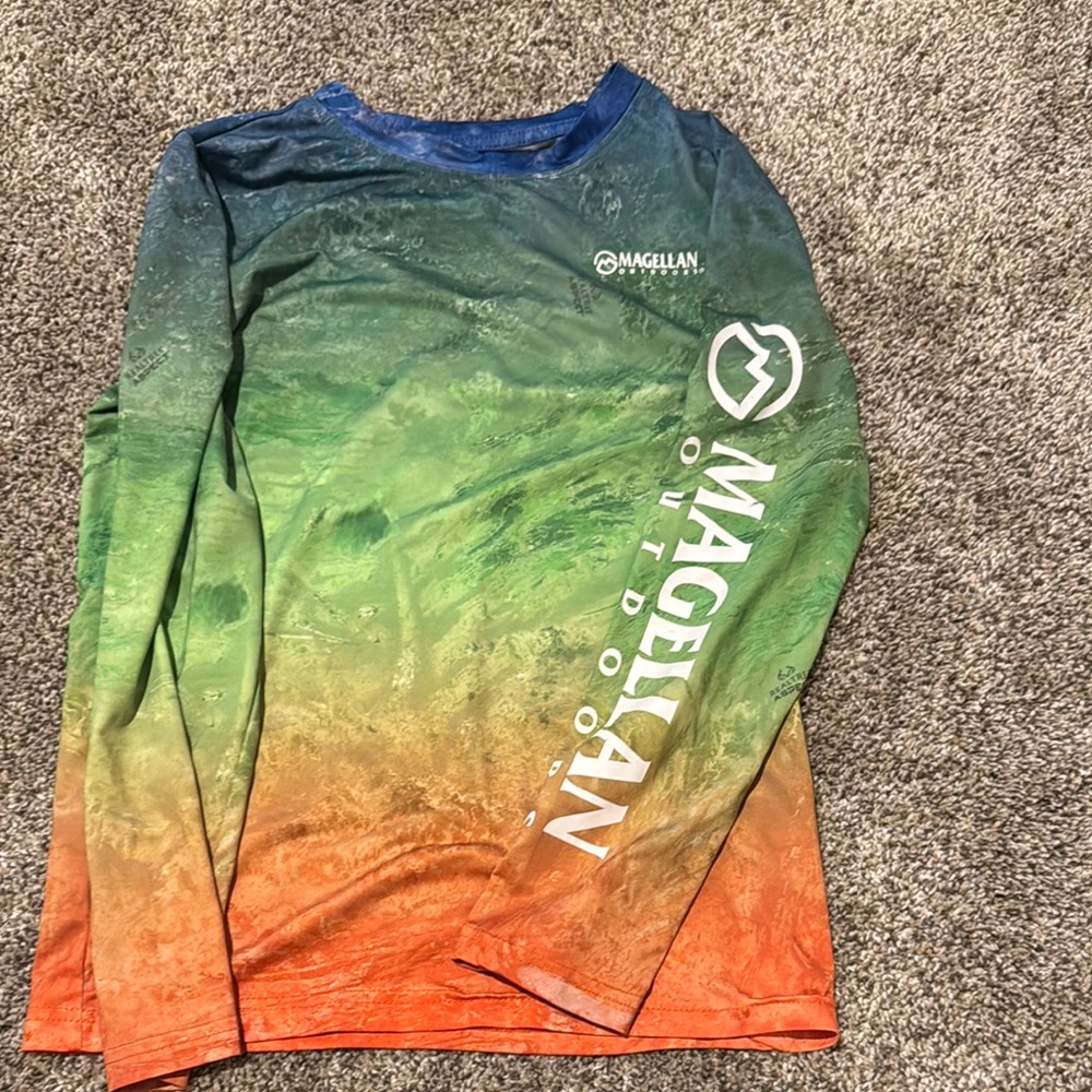 Magellan Outdoors Blue and Green Rash Guard Swim Shirt